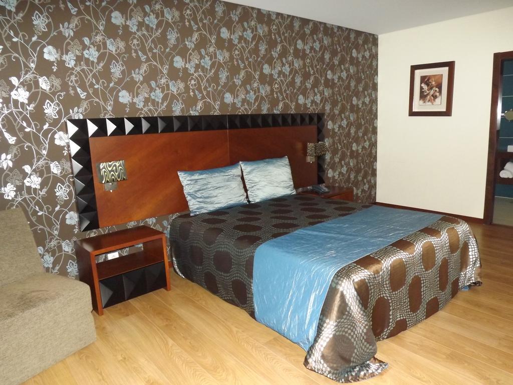Hotel Do Vale 아기아르 다 베이라 외부 사진