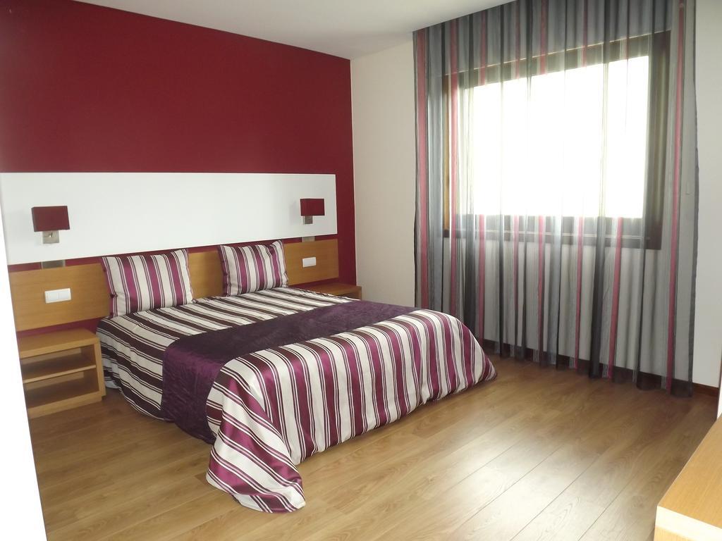 Hotel Do Vale 아기아르 다 베이라 외부 사진