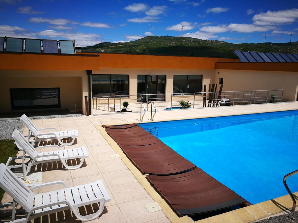 Hotel Do Vale 아기아르 다 베이라 외부 사진